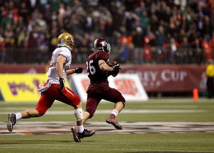 开云体育娱乐app安全-北京鸭本土球员逐渐挑起进攻重担，北京鸭男篮新logo